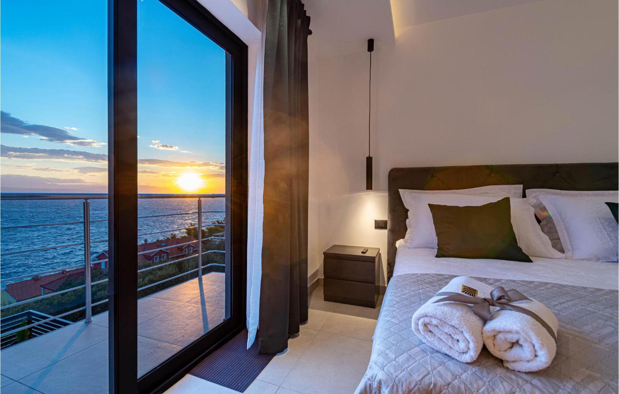 Gorgeous Home In Blato With Wifi 외부 사진