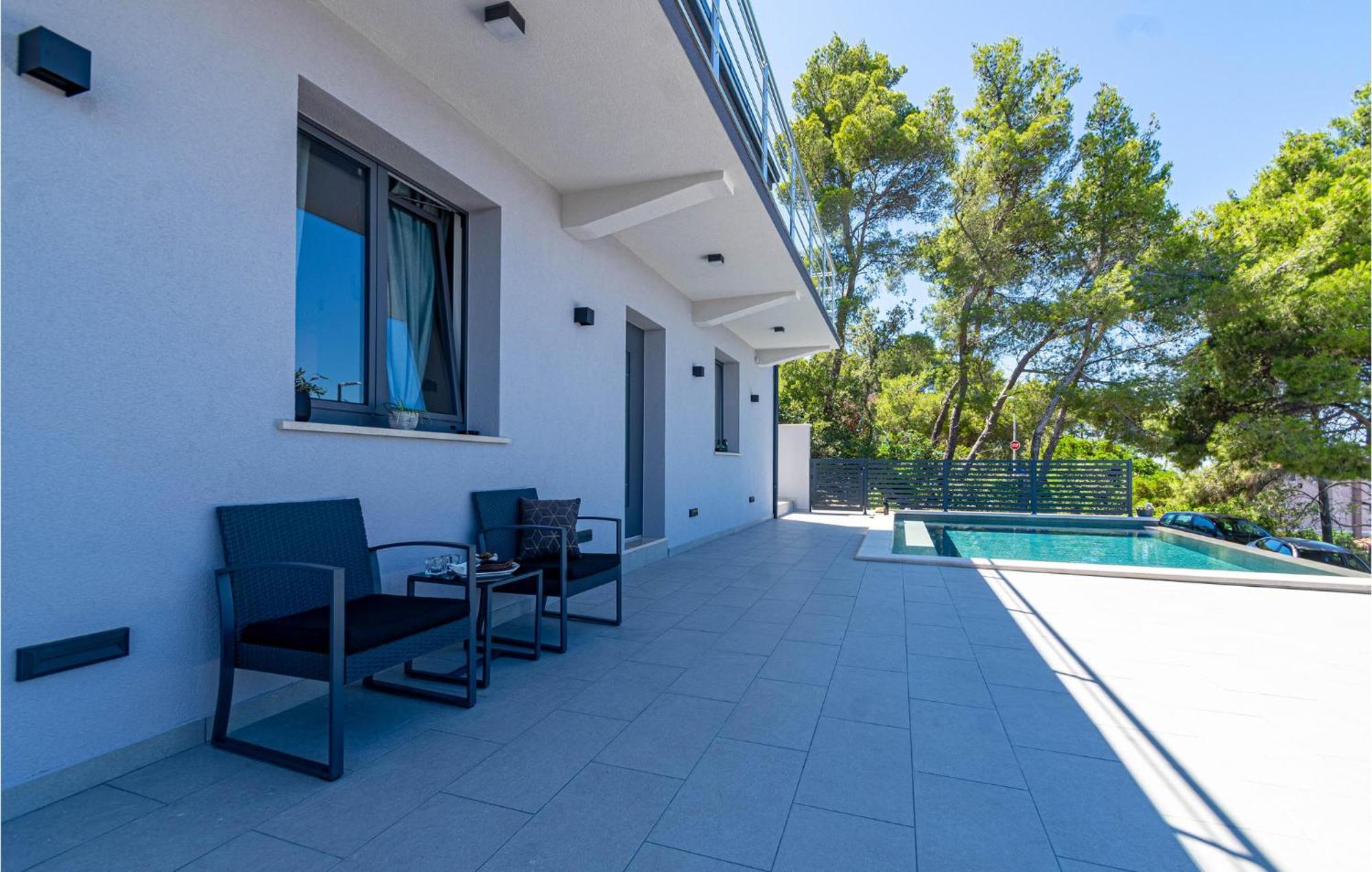 Gorgeous Home In Blato With Wifi 외부 사진