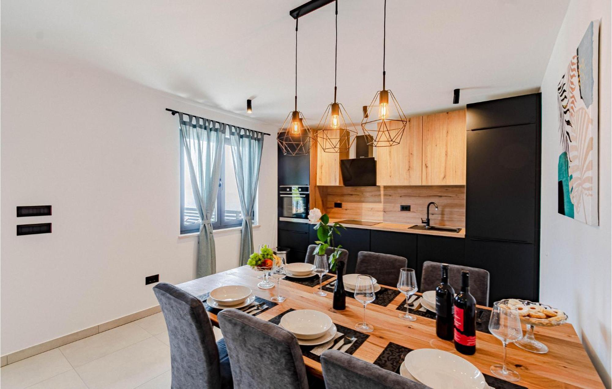 Gorgeous Home In Blato With Wifi 외부 사진